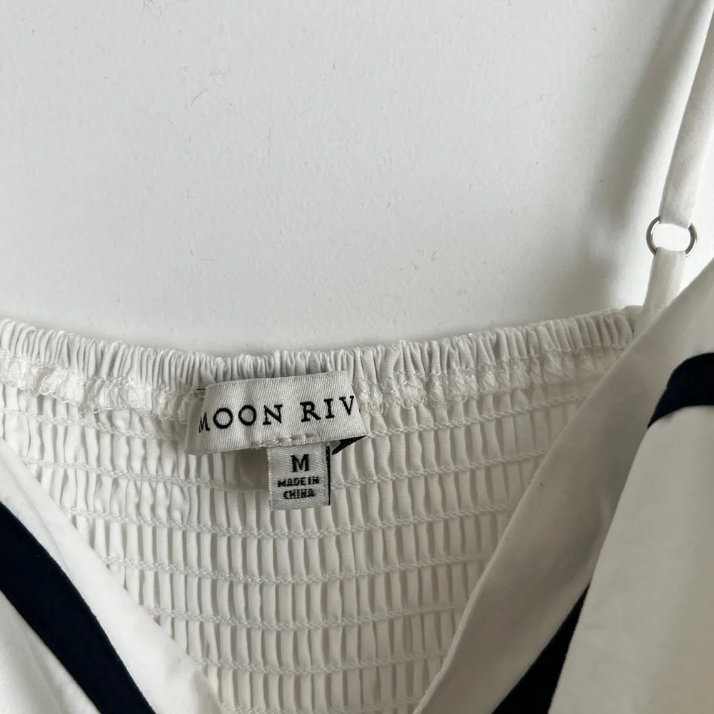 Moon River White Midi Dress - Picture 2 of 3